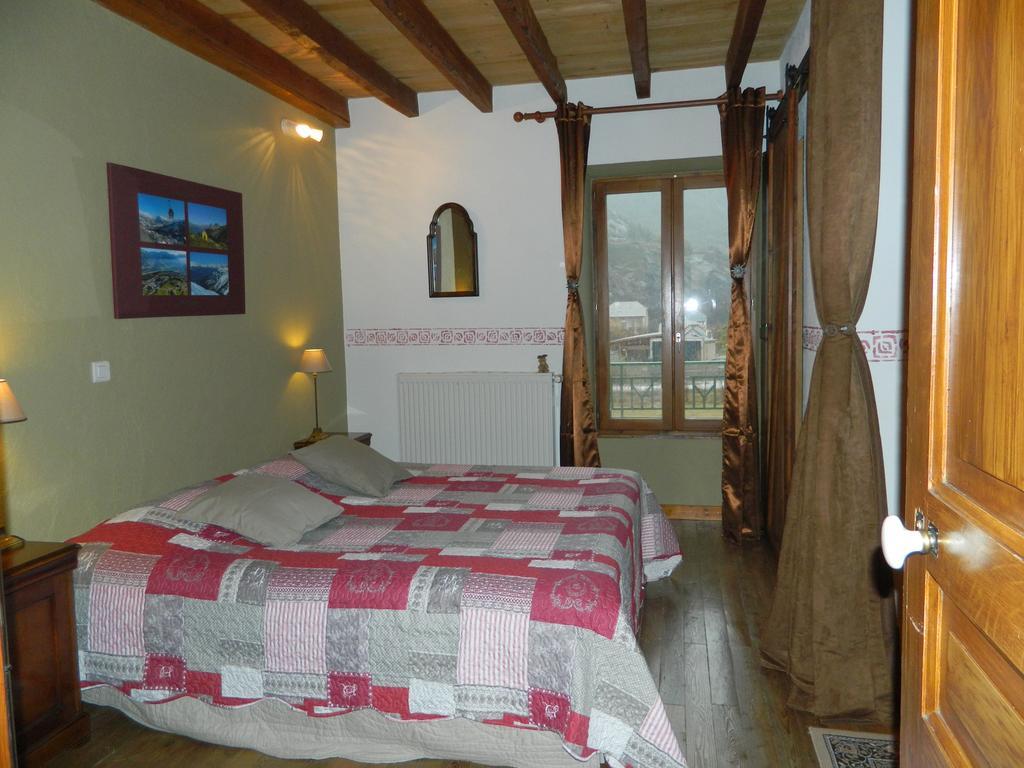Chambre D'Hotes La Mexicaine Jausiers Ngoại thất bức ảnh